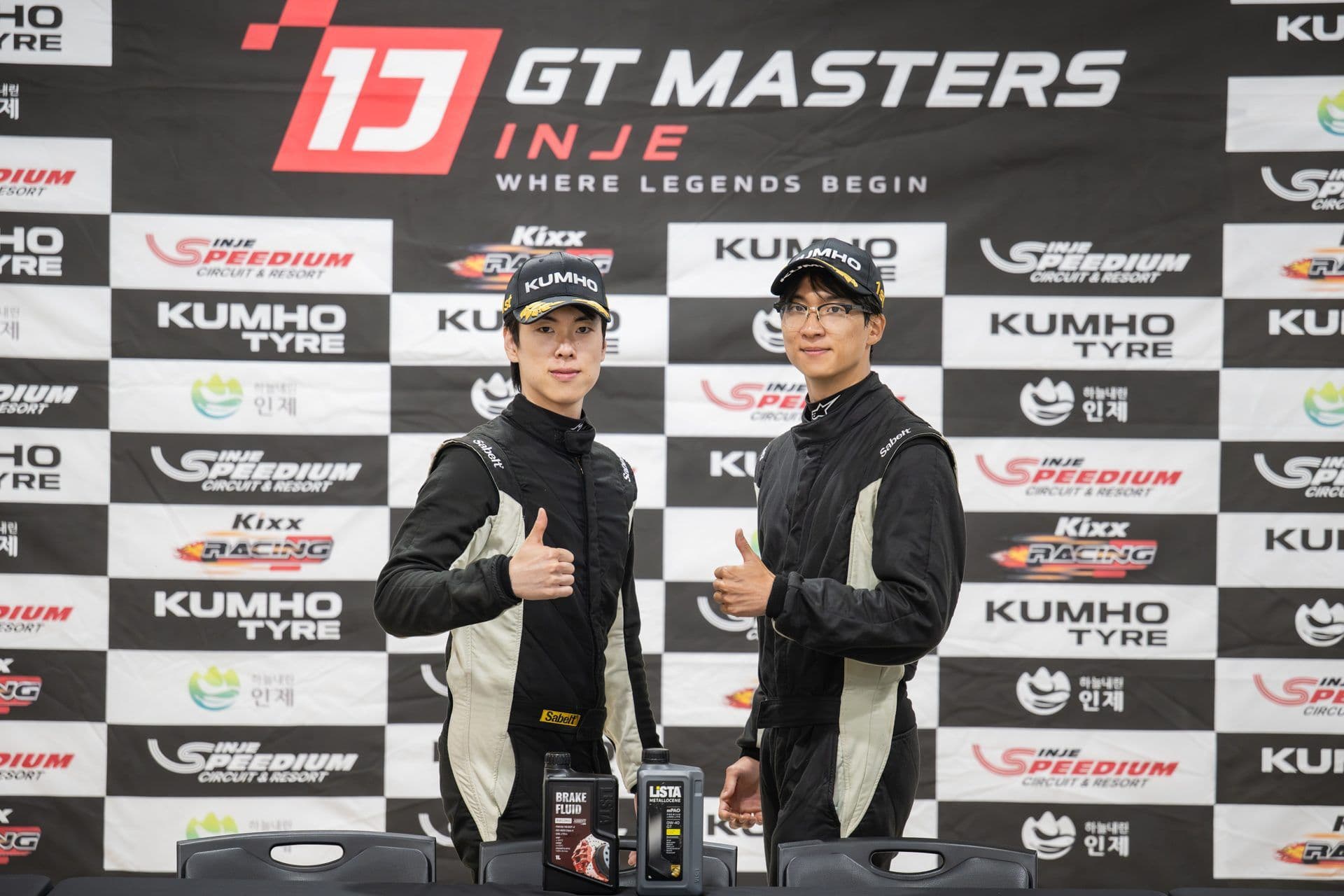 마스터즈3 시즌 챔피언 정시현·이재용(봉좌레이싱) 조